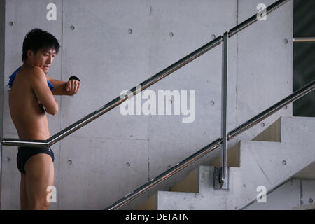 Tokio, Japan. 23. September 2013. Yu Okamoto, 23. September 2013 - Tauchen: Alle Japan Tauchen Meisterschaft Herren 10 m Plattform bei Tatsumi International Swimming Pool, Tokio, Japan.  (Foto von YUTAKA/AFLO SPORT) Stockfoto