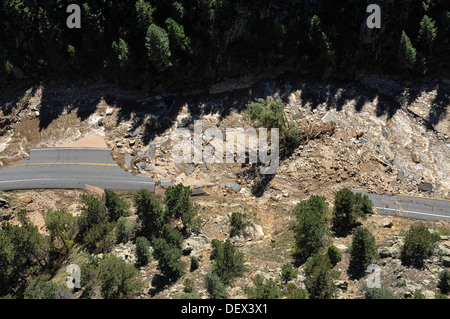 Arial Ansicht von massiven Überschwemmungen Schaden uns Highway 34 führte 18. September 2013 in Longmont, CO. Rekord Überschwemmungen von heftigen Regenfällen und Entwaldung verursachten Waldbrände. Stockfoto