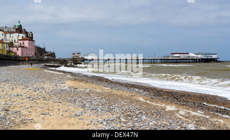 Cromer Beach und Pier North Norfolk England UK Europa Stockfoto