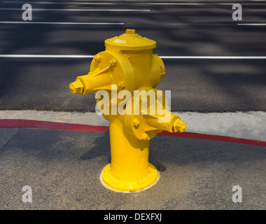 Hydranten gelb auf Downtown Los Angeles Kalifornien Stockfoto