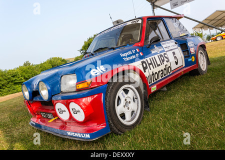 1983 Renault 5 Maxi Turbo im Fahrerlager auf dem 2013 Goodwood Festival of Speed, Sussex, UK. Stockfoto