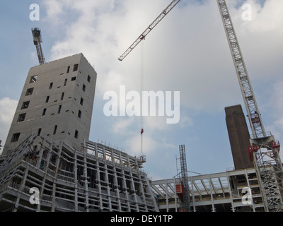 Bauarbeiten für die neue Erweiterung zu Tate Modern Gallery in London wegen soll in 2014 Stockfoto