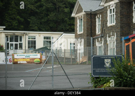 Llanbadarn, Aberystwyth, Großbritannien. 25. September 2013. Eltern der 114 Schüler in der Grundschule St Padarn, Llanbadarn Aberystwyth, wurden gewarnt, achten Sie auf die Symptome der Meninigits, nachdem ein Schüler in der Schule mit der Krankheit diagnostiziert wurde.  Aberystwyth Wales UK, Mittwoch, 25. September 2013 Photo Credit: Keith Morris/Alamy Live-Nachrichten Stockfoto