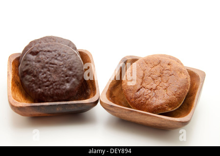 Lebkuchen in Holzschale Stockfoto