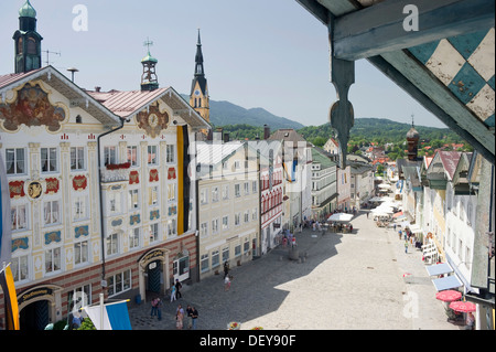 Ansicht der Marktstrasse Straße, Bad Tölz, Bayern, Oberbayern Stockfoto