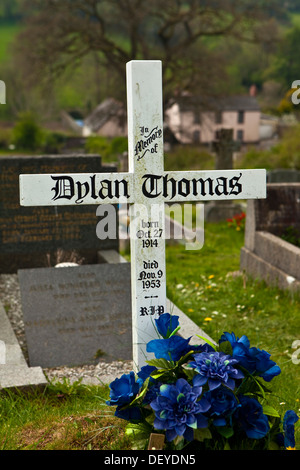 Grabstein von Dylan Thomas, Laugharne, Wales, UK Stockfoto