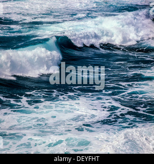 Brechende Wellen Los Hervideros Lanzarote Kanaren Spanien Stockfoto