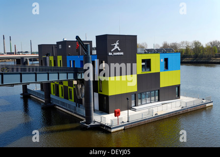 Informationszentrum IBA Dock im Mueggenburger Zollhafen Zoll Hafen im Stadtteil Veddel, Hamburg, Deutschland, Europa Stockfoto