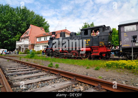 Karoline, eine historische Dampf-Zug, Suedbahnhof, Südbahnhof, Bergedorf, Hamburg Stockfoto