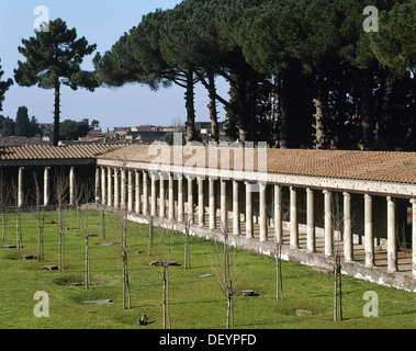 Italien. Pompeji. Toller Fitnessraum. 1. Jahrhundert n. Chr. säulengeschmückten Portikus. Stockfoto