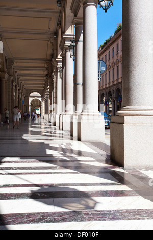 Kolonnaden entlang Via Roma Turin Piemont Italien Stockfoto