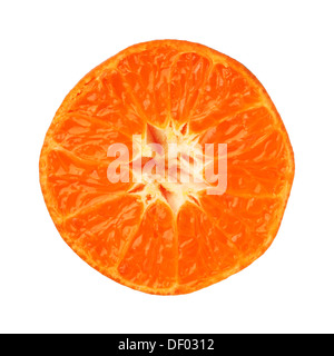 Clementine Mandarine Hälfte auf weißen Hintergrund isoliert Stockfoto