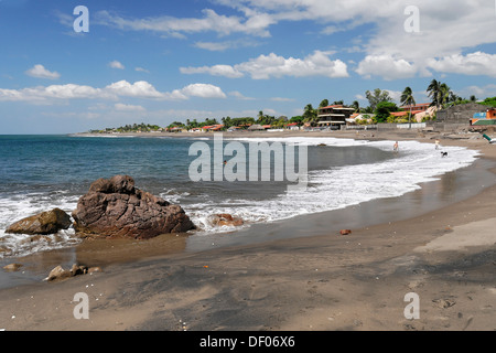Strand in der Nähe von Poneloya, Las Penitas, Leon, Nicaragua, Mittelamerika Stockfoto