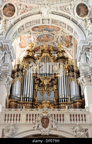 Größte Domorgel der Welt, Europas größte Orgel, Stephansdom, Passau, Bayern Stockfoto