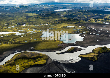 Luftbild, eisigen Fluss Skaftá, moosbedeckten Berge, Langisjór Region, isländische Hochland, Island, Europa Stockfoto