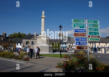 das Oktogon mit Statue des Hl. Patrick Irland Westport county Mayo Stockfoto