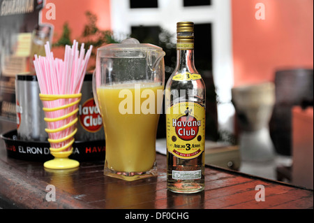 Chapala, einen Cocktail mit Rum, Havana Club Rum-Museum, Zentral Havanna, Centro Habana, Cuba, große Antillen, Mittelamerika Stockfoto