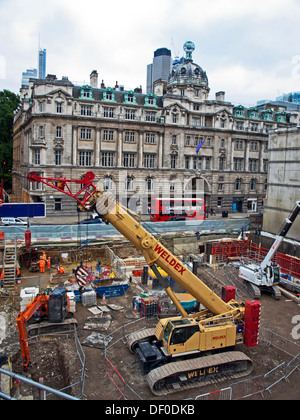 Ansicht der Crossrail Moorgate Baustelle, City of London, London, England, Vereinigtes Königreich Stockfoto