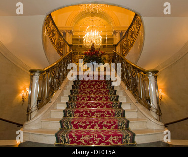 Österreich, Wien 1, Grand Hotel, Kärntner Ring 9, Freitreppe in der lobby Stockfoto