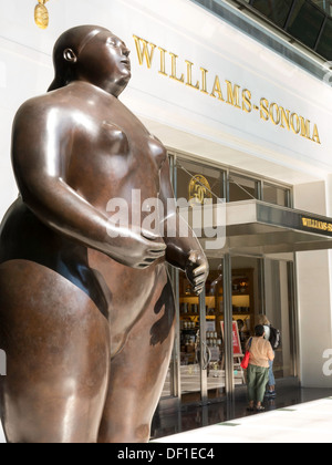 Boteross Statue von Eve im Time Warner Center, New York Stockfoto