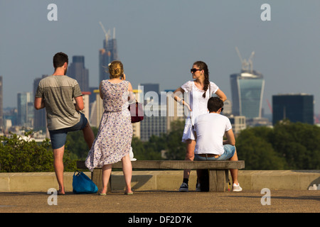 Ansicht des London Skyline von Primrose Hill - London Stockfoto