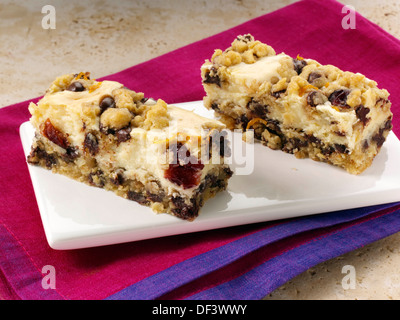 Chocolate Chip Cranberry Käse Bars traybake Stockfoto