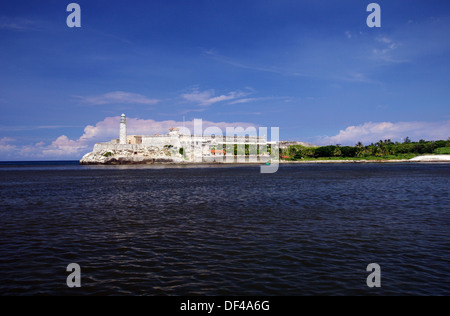 Morro Castle - Castillo de Los Tres Reyes Magos del Morro bewachen den Eingang zur Havana Bucht in Havanna, Kuba Stockfoto