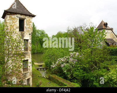 Ein Turm im schönsten Dorf in Frankreich, Carennac Stockfoto