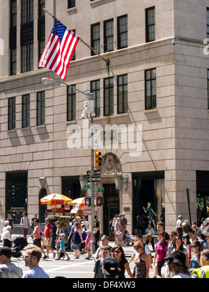 Bergdorf Goodman Department Store auf der Fifth Avenue, New York Stockfoto