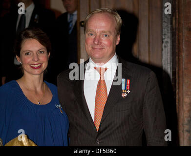 Parma, Italien. 27. September 2013. Prinz Carlos de Bourbon de Parme und Prinzessin Annemarie de Bourbon de Parme-Gualtherie van Weezel - königliche Familie de Bourbon de Parme besucht die Heilige Messe in der Sa Maria della Steccata in Parma, Italien. PARMA 27. September 2013 Foto: Albert Nieboer-RPE--© Dpa picture-Alliance/Alamy Live News Stockfoto