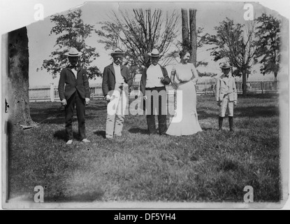 Mitglieder der Familien (5E) von John, Charles und Emma Dorrance. 1915 und früher. 283543 Stockfoto