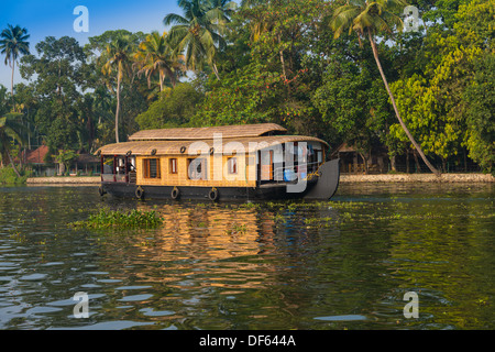 Hausboot in Kerala Backwaters, Indien Stockfoto