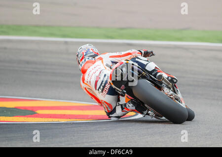 Spanier, Daniel Pedrosa, versucht die Poleposition im Qulifying 2 Motogp Aragon grand prix (MotoGp), in Alcañiz Circuit, Spanien am September 28. zu bekommen, 2013 Repson Honda-Fahrer Daniel Pedrosa hat den dritten Platz in Qualifiyin in Alcañiz Circuit, Teruel, Spanien. Stockfoto