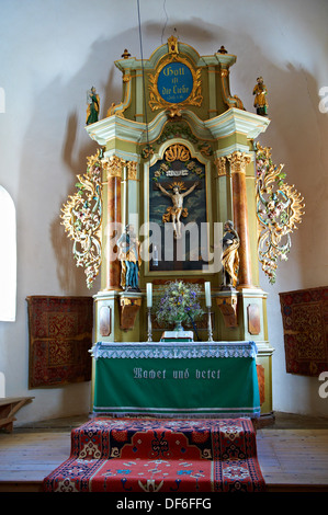 Innenraum der mittelalterlichen befestigten Kirche Harman, Harman, BHs Ov, Transylvania. UNESCO-Weltkulturerbe. Stockfoto