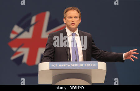 GRANT SHAPPS MP Vorsitzender der konservativen Partei 29. September 2013 MANCHESTER Stadtzentrum von MANCHESTER ENGLAND Stockfoto