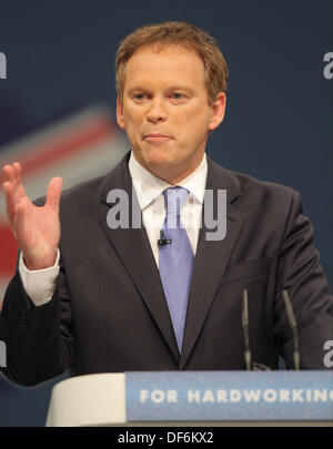 GRANT SHAPPS MP Vorsitzender der konservativen Partei 29. September 2013 MANCHESTER Stadtzentrum von MANCHESTER ENGLAND Stockfoto