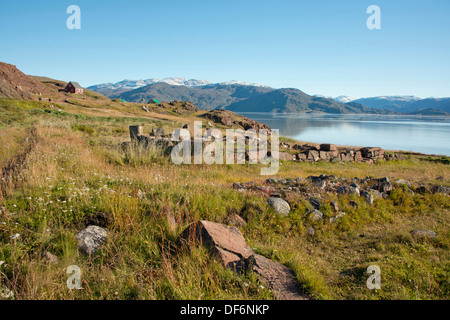 Grönland, Tunulliarfik (aka Eriks Fjord), Übersicht der Qassiarsuk & Brattahlid, Erik der rote östlichen Siedlung. Stockfoto