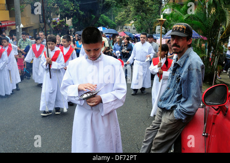 Via Crucis - Ostern in Buenos Aires Bezirk MEDELLIN - Abteilung von Antioquia. Kolumbien Stockfoto