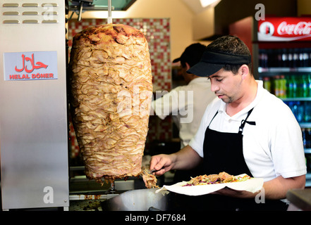 Döner ist sehr beliebte street Food in Prag. Stockfoto