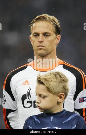 Timo Hildebrand (Schalke), 18. September 2013 - Fußball / Fußball: UEFA Champions League-Spiel zwischen Schalke 04 und Steaua Bukarest in der Veltins-Arena in Gelsenkirchen, Deutschland, 18. September 2013. (Foto: AFLO) Stockfoto