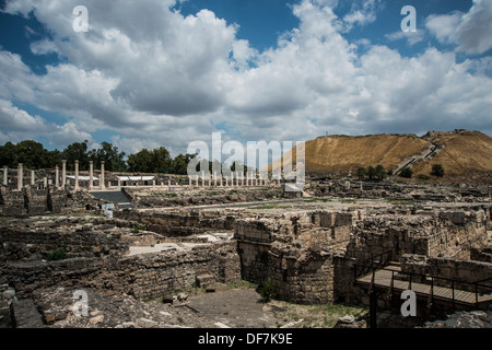 Blick vom Theater, darunter das Cardo und Tel, Bet Shean Israel Stockfoto