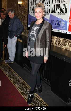 Hamburg, Deutschland. 29. September 2013. Emmanuelle Seigner bei Premiere des Films "Venus im Pelz / La Vénus À la Fourrure' auf dem 21 Filmfest Hamburg, 29.09.2013/picture Allianz © Dpa picture-Alliance/Alamy Live News Stockfoto