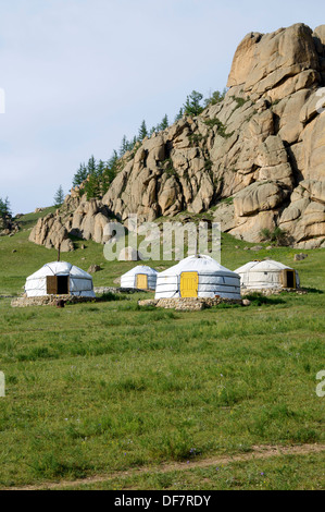 Mongolische Jurten in Gorkhi-Terelji Nationalpark, Mongolei Stockfoto