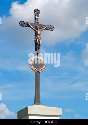 alte Metall Kreuz Stockfoto