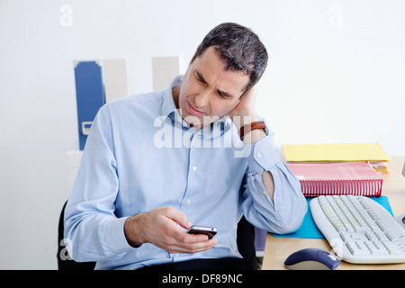 BÜROANGESTELLTER Stockfoto