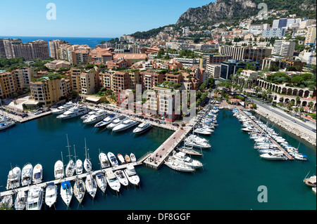 Europa, Frankreich, Fürstentum Monaco, Monte Carlo. Die neue Monaco Hafen von Fontvieille. Stockfoto
