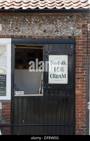 Eis Creme Shop, Cley neben das Meer, Norfolk, England. Stockfoto