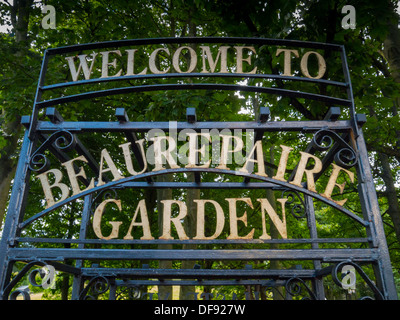 Melden Sie sich für die Beaurepaire Gärten in Belper, Derbyshire, Großbritannien. Stockfoto