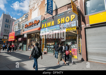 Pfandhaus in Downtown Brooklyn in New York Stockfoto