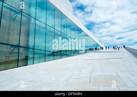 Rampe auf das Dach des neuen Oslo Opernhaus, Norwegen Stockfoto